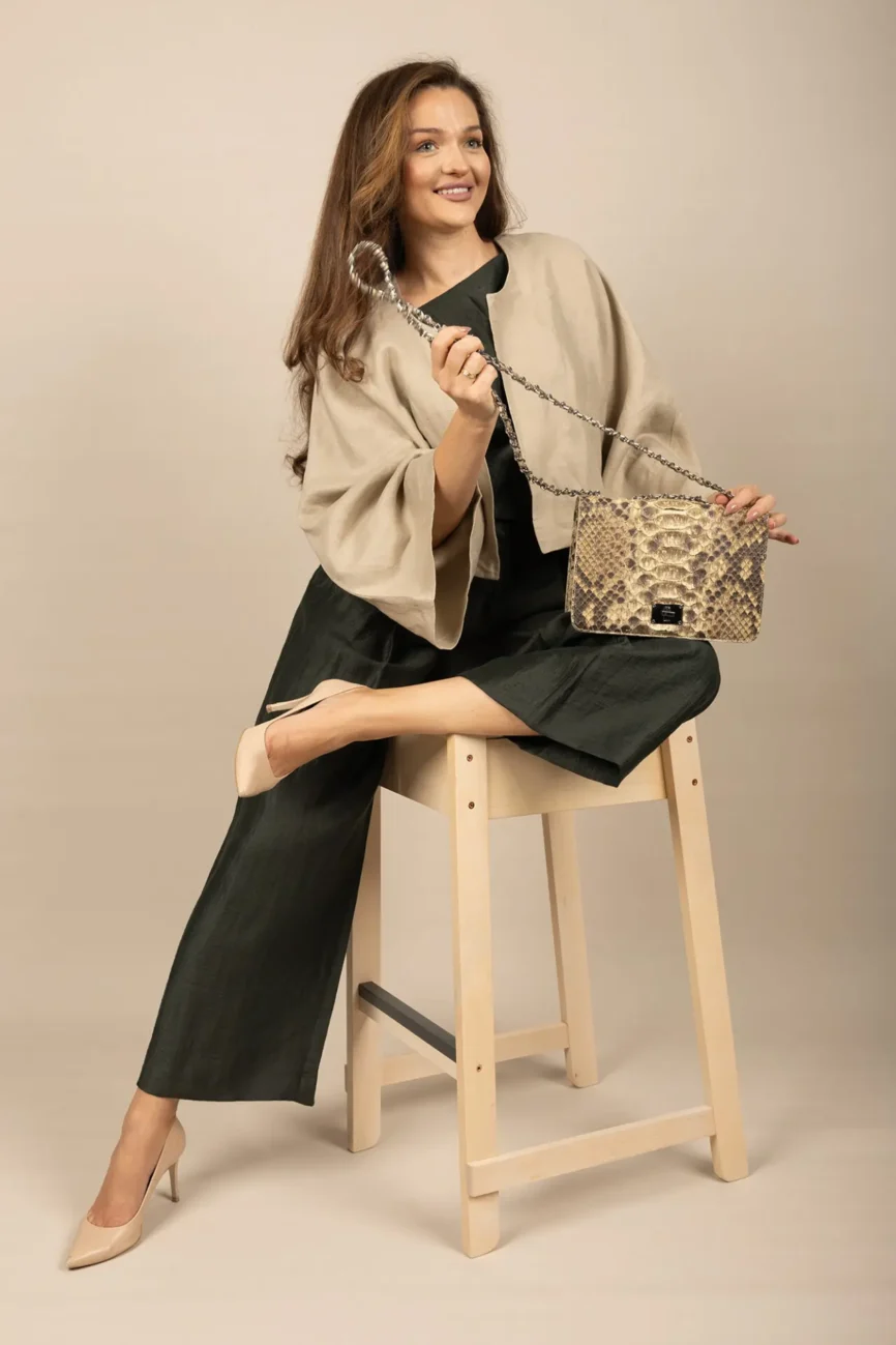 Oro Nero Shoulder Bag