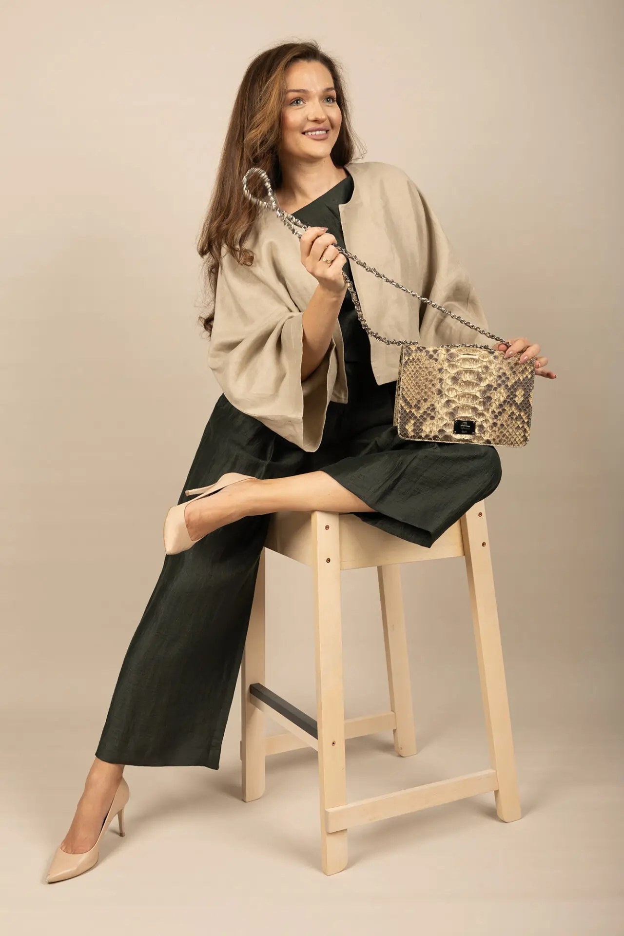 Oro Nero Shoulder Bag