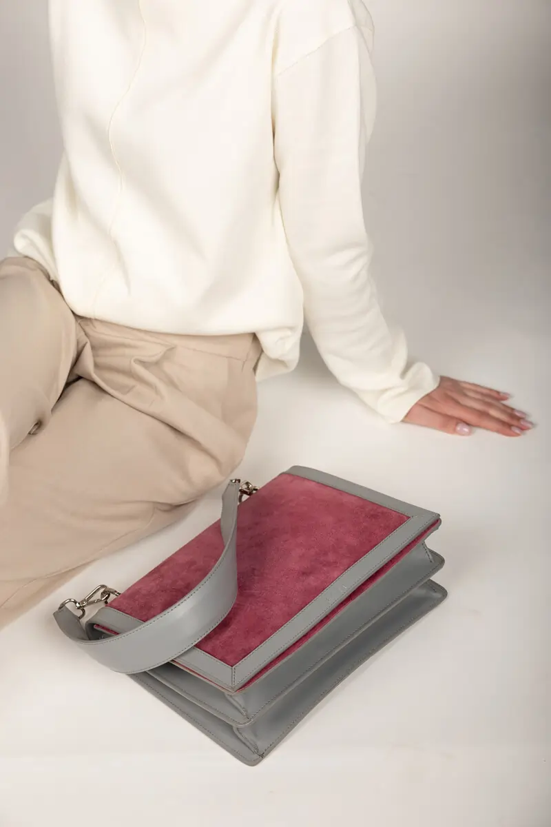 Regale Velvet Tote Bag (2)