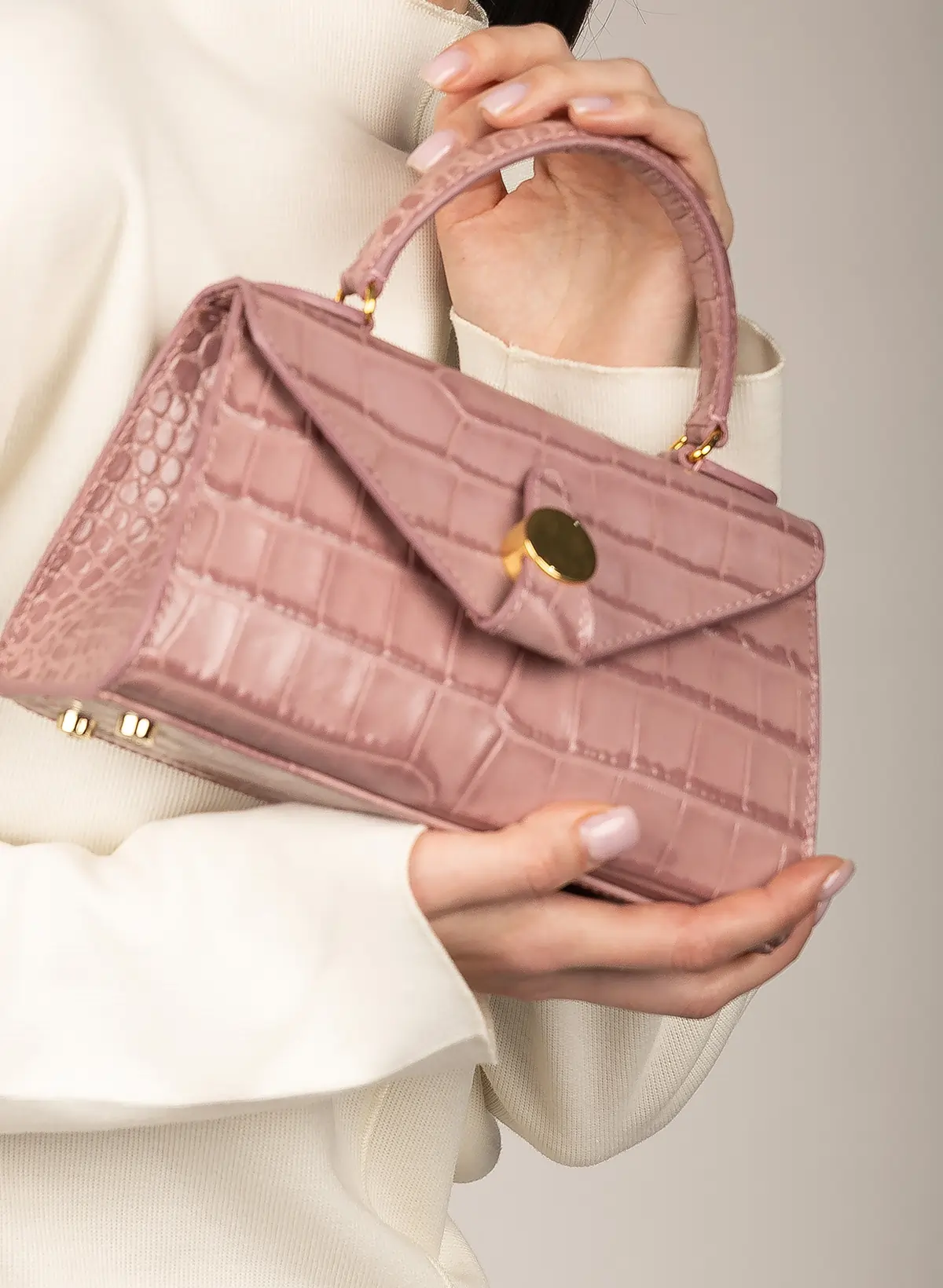 ETERNA CROCO PRINT HANDBAG